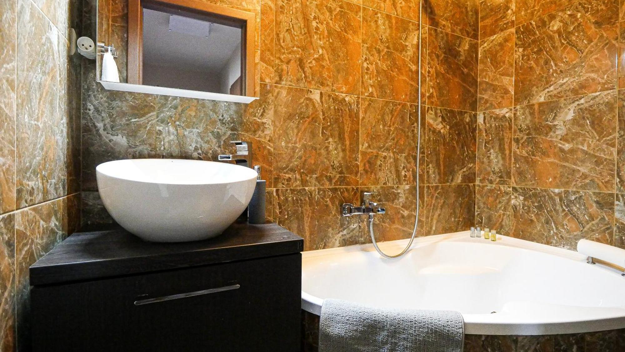 Residence Moravia Apartments Karlovy Vary Dış mekan fotoğraf